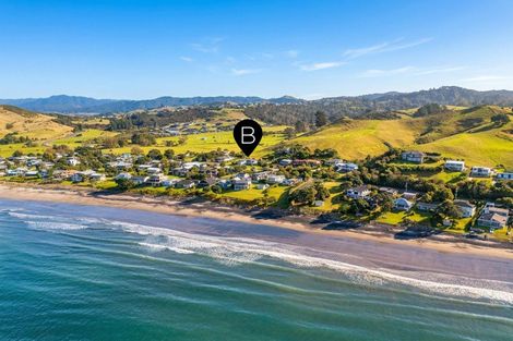 Photo of property in 61 Wharekaho Sh25 Road, Wharekaho, Whitianga, 3592