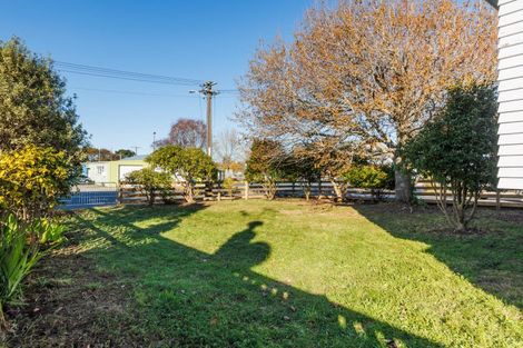 Photo of property in 2 Signal Street, Marton, 4710