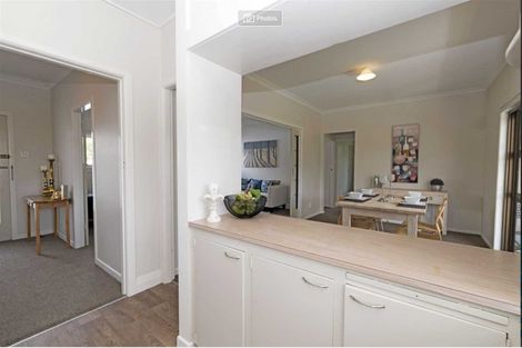 Photo of property in 23 Luckens Road, West Harbour, Auckland, 0618