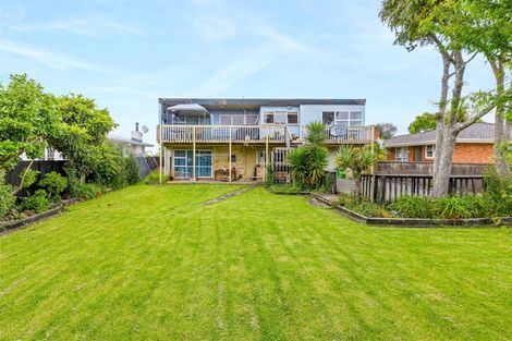 Photo of property in 101 Taikata Road, Te Atatu Peninsula, Auckland, 0610