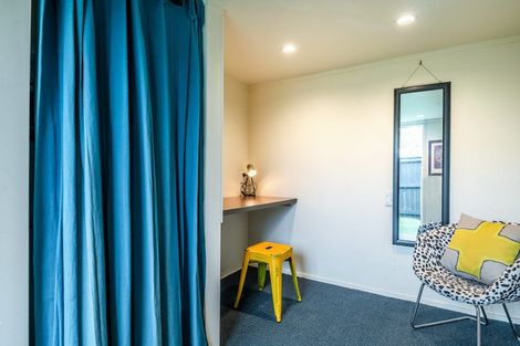 Photo of property in 38a/1 Norwood Road, Bayswater, Auckland, 0622