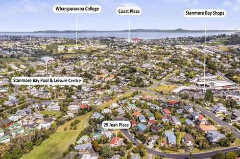 Photo of property in 29 Jean Place, Stanmore Bay, Whangaparaoa, 0932