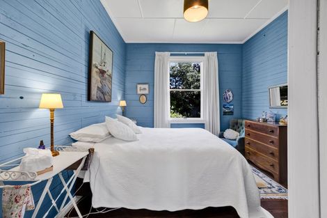 Photo of property in 53 Fox Street, Opunake, 4616