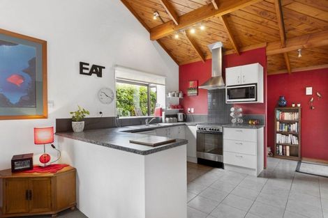 Photo of property in 54b Hinewa Road, Otumoetai, Tauranga, 3110