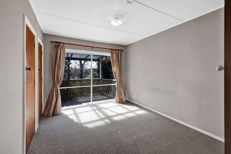 Photo of property in 9 Malone Place, Hawera, 4610