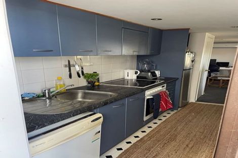 Photo of property in 280 Queens Drive, Lyall Bay, Wellington, 6022