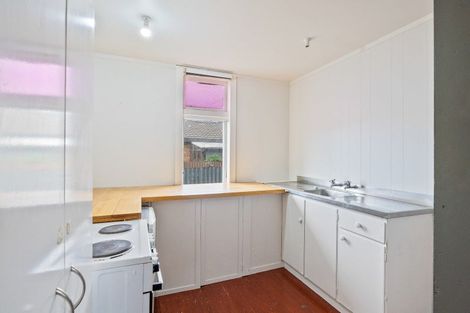 Photo of property in 42 Durham Street, Levin, 5510