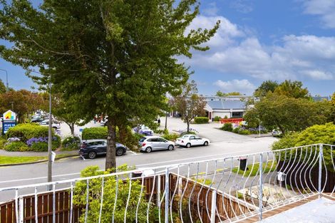 Photo of property in 19 Brookby Crescent, Avonhead, Christchurch, 8042