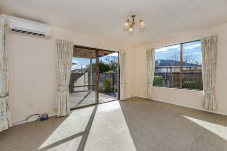 Photo of property in 1/160b Highsted Road, Casebrook, Christchurch, 8051