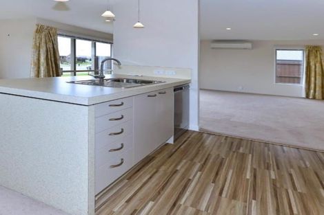 Photo of property in 56 Rannoch Drive, Broomfield, Christchurch, 8042