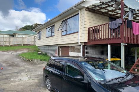 Photo of property in 9 Craigbank Avenue, New Lynn, Auckland, 0600