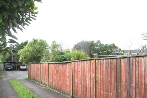 Photo of property in 8 Leewood Place, Pakuranga Heights, Auckland, 2010