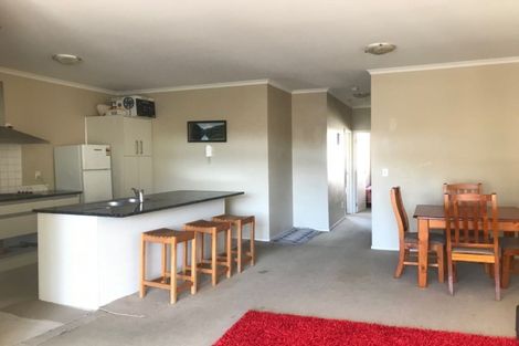 Photo of property in 4/11 Carlos Drive, Flat Bush, Auckland, 2016