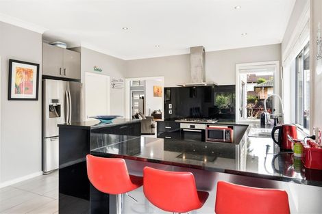 Photo of property in 12 Dunoon Close, Flat Bush, Auckland, 2016