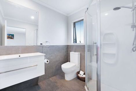 Photo of property in 2 Matawai Puna Drive, Pukekohe, 2120