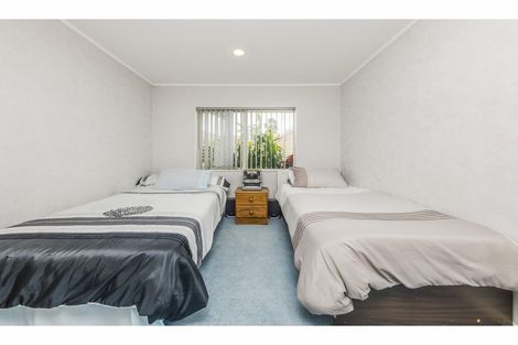 Photo of property in 694 Chapel Road, Northpark, Auckland, 2016