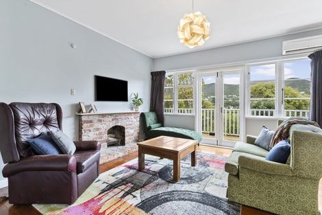 Photo of property in 105 Sunshine Avenue, Karori, Wellington, 6012