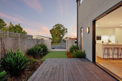 Photo of property in 1/45 Division Street, Riccarton, Christchurch, 8041