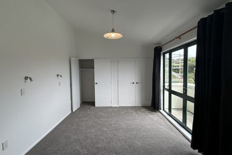 Photo of property in 3 Mitika Way, Strathmore Park, Wellington, 6022