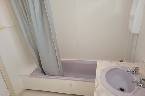 Photo of property in 157 Queen Street, Westport, 7825