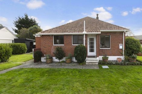 Photo of property in 144 Oxford Terrace, Epuni, Lower Hutt, 5011