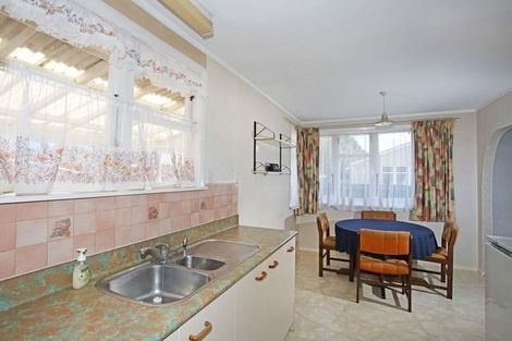 Photo of property in 11 Hunua Road, Papakura, 2110