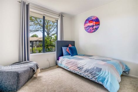 Photo of property in 8 Clover Drive, Henderson, Auckland, 0610