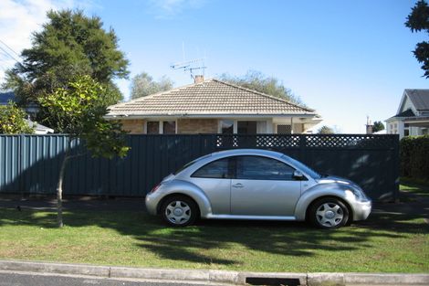 Photo of property in 15u1 George Street, Claudelands, Hamilton, 3214