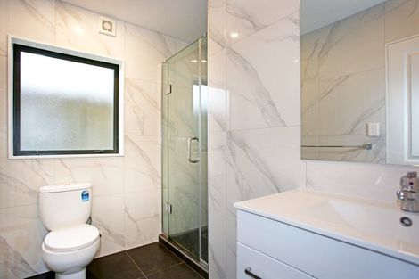 Photo of property in 112a Longford Park Drive, Takanini, 2112