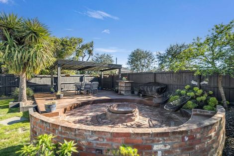 Photo of property in 54 Marriotts Road, North New Brighton, Christchurch, 8083