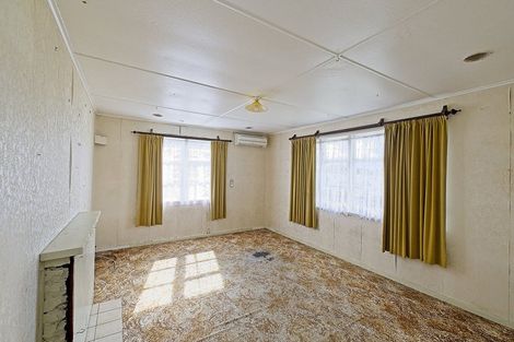 Photo of property in 15 Essex Street, Stratford, 4332