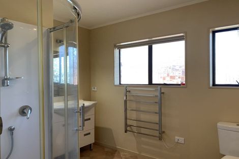 Photo of property in 3/7 Gerald Stokes Avenue, Helensville, 0800