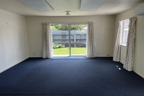 Photo of property in 30b Roche Avenue, Upper Riccarton, Christchurch, 8041