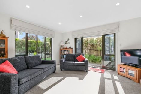 Photo of property in 80 Landing Drive, Albany, Auckland, 0632