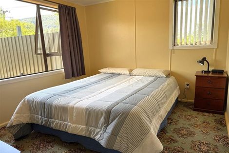 Photo of property in 38 Brodie Street, Blackball, 7804