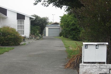 Photo of property in 2/15 Bowen Street, Upper Riccarton, Christchurch, 8041