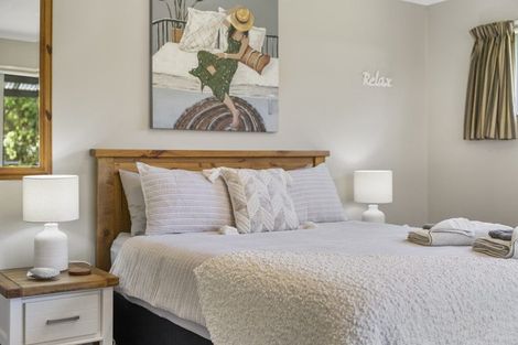Photo of property in 6 Cousins Avenue East, Foxton Beach, Foxton, 4815