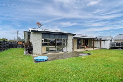Photo of property in 89 Dalwharn Street, Wallacetown, 9816