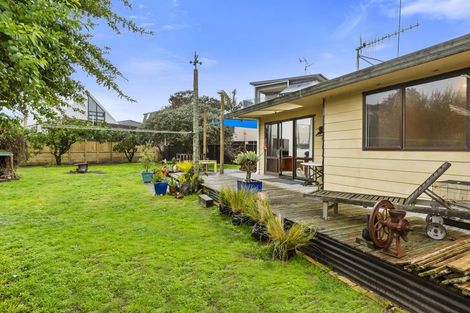Photo of property in 23 Dickson Road, Papamoa Beach, Papamoa, 3118