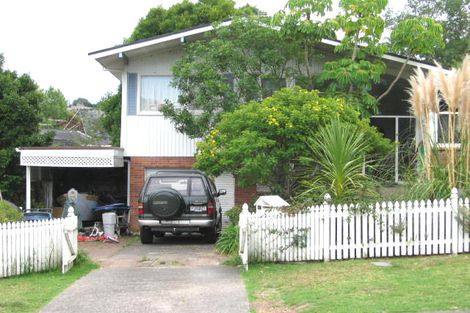 Photo of property in 2/50 Stredwick Drive, Torbay, Auckland, 0630