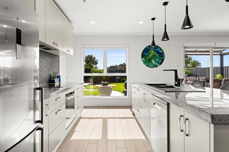Photo of property in 23 Rakaia Way, Poraiti, Napier, 4112