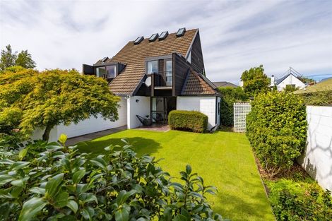 Photo of property in 92a Aikmans Road, Merivale, Christchurch, 8014