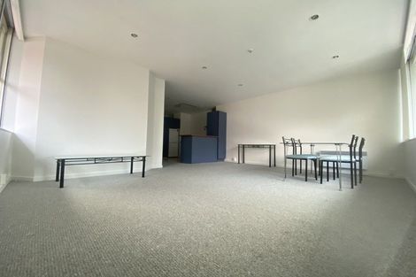 Photo of property in Terrace Tower Apartments, 10b/126 The Terrace, Wellington Central, Wellington, 6011