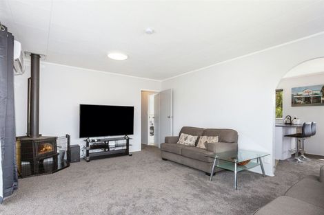 Photo of property in 209 Staithes Drive South, Whitby, Porirua, 5024