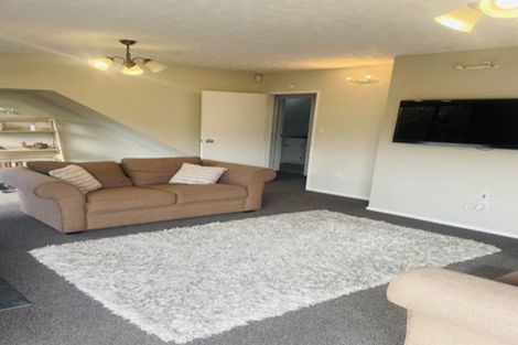 Photo of property in 2/35 Solway Avenue, Ilam, Christchurch, 8041