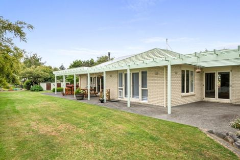 Photo of property in 965 Koputaroa Road, Koputaroa, Levin, 5575