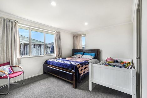 Photo of property in 30 Gardenia Close, Melville, Hamilton, 3206