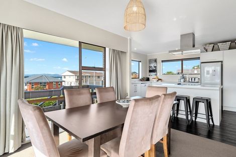 Photo of property in 12 Coppelia Avenue, Omokoroa, 3114