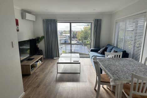 Photo of property in 17/19u Ruakiwi Road, Hamilton Lake, Hamilton, 3204