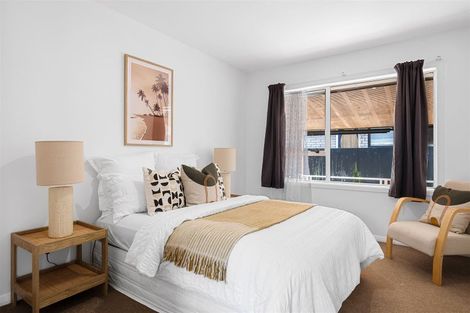 Photo of property in 15 Boston Avenue, Hornby, Christchurch, 8042